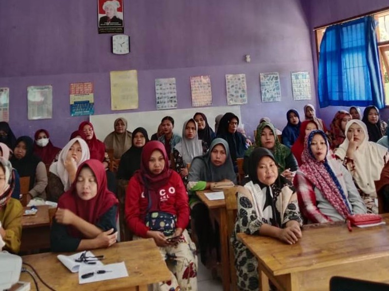Pertemuan Rutin dengan Wali Murid